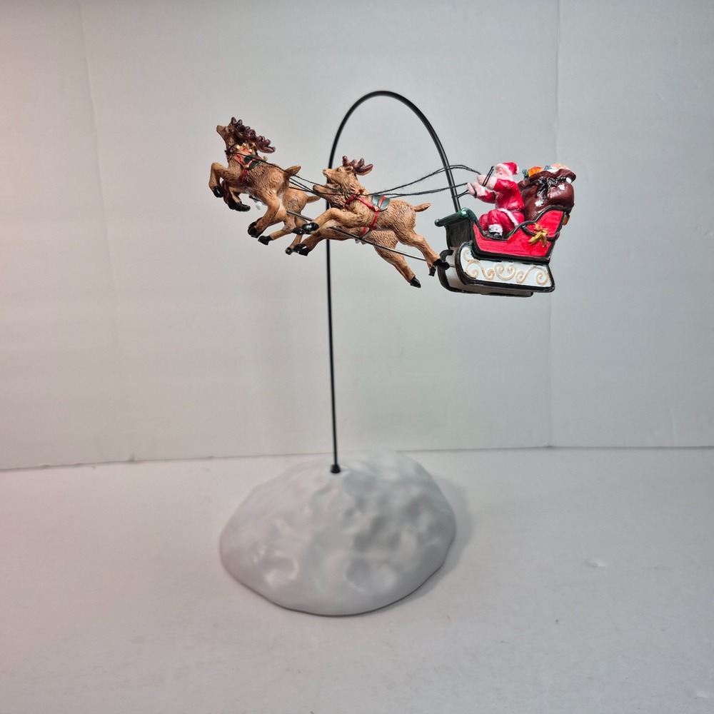 Lemax Animated Santa Sleigh & Reindeer Village Display w Stand Tested Working